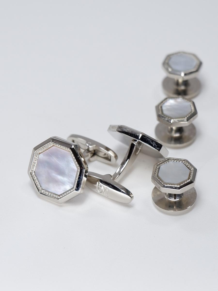 cuffbutW129b